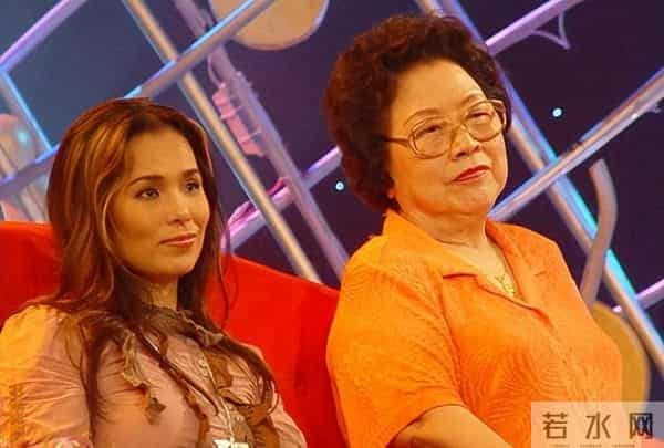 “青歌赛”得主红豆:猥亵男孩两次被判刑,现状怎么样?