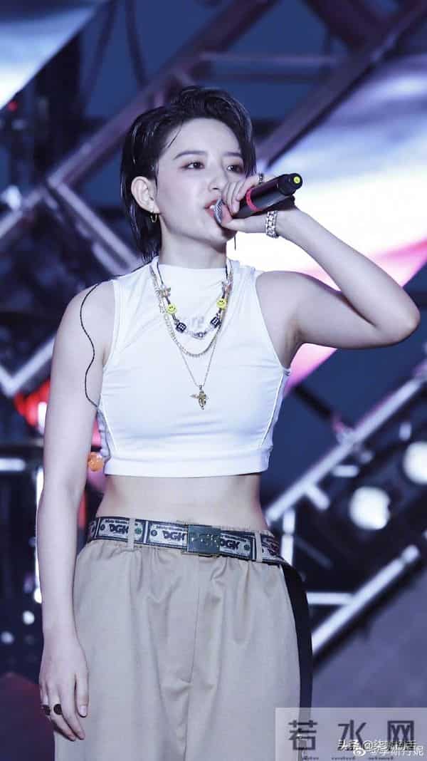 抱团、撕逼、丑闻样样不落的一届快女,如今却一个比一个糊