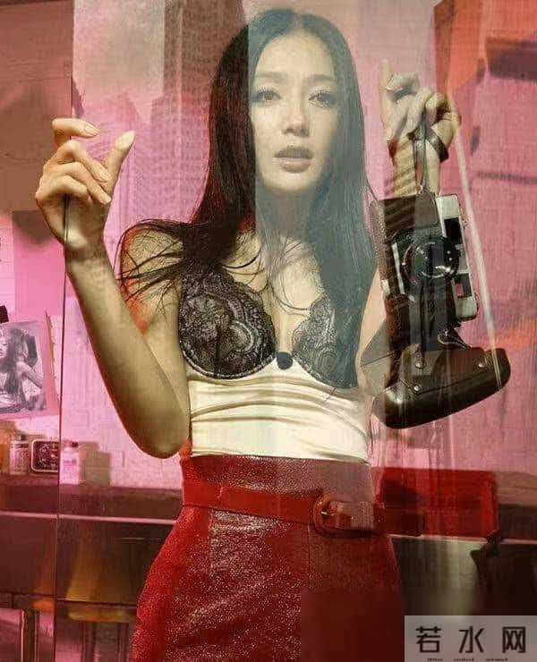 秦岚早期男人装封面大片