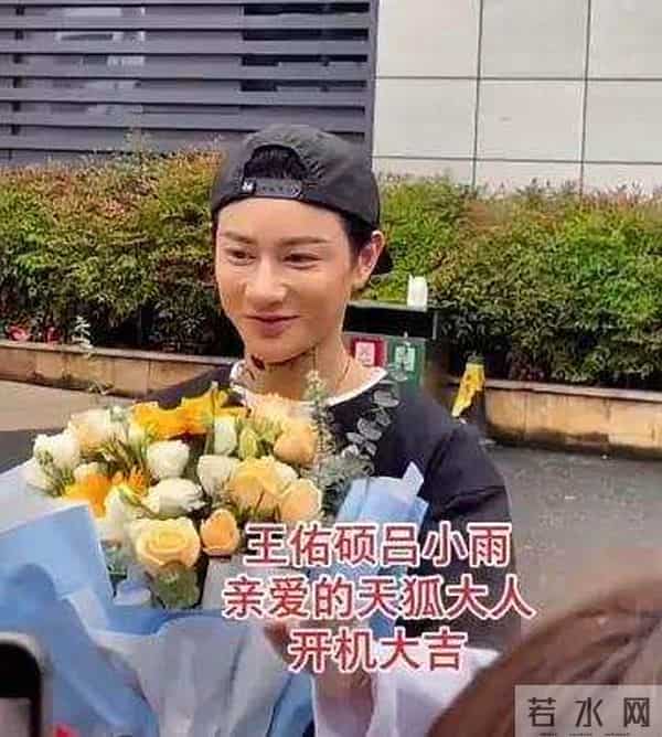 整容变“毁容”，面容僵硬成蜡像，这些男星咋就想不开要去动脸呢