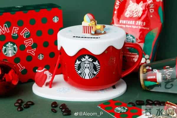 星巴克出圣诞杯!!为什么它的杯子设计总让人上瘾?