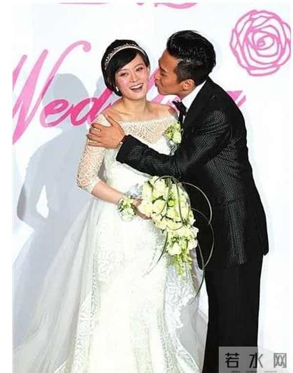 孕肚披婚纱独特风景线，李小璐 孙俪 陈妍希谁是最美大肚新娘？