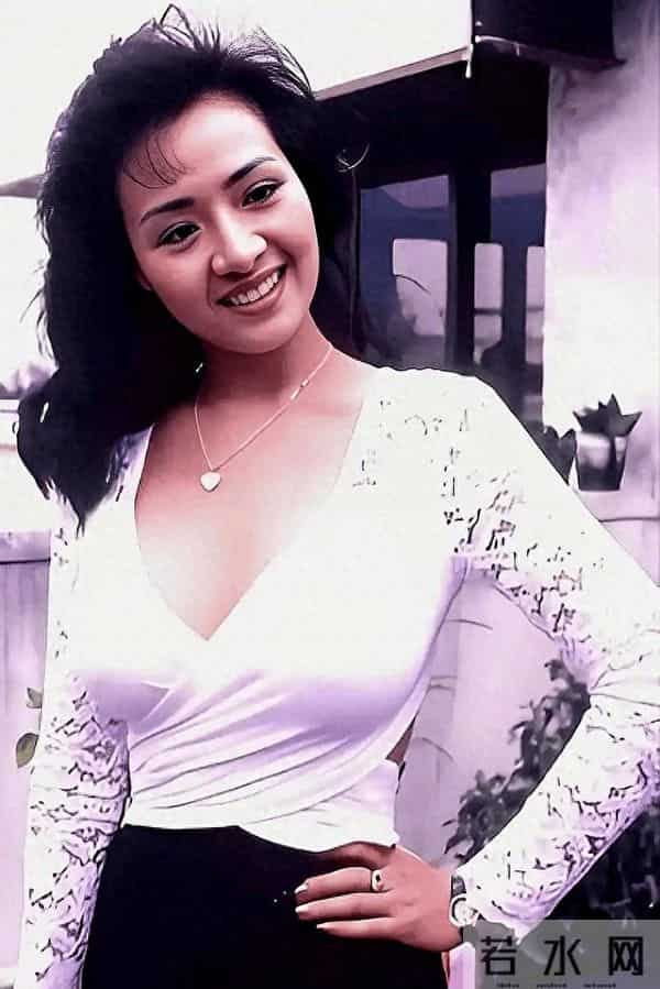 这谁顶得住！叶子楣，这身材简直绝了！