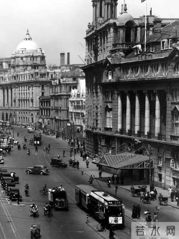 王吉:梅兰芳师妹,从京剧名角到老板,敢拍民国第一组裸体写真!