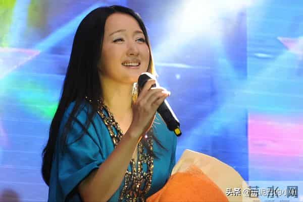 隐瞒了28年后,杨钰莹终于坦白:如果当年接受毛宁,现在早已当妈_0