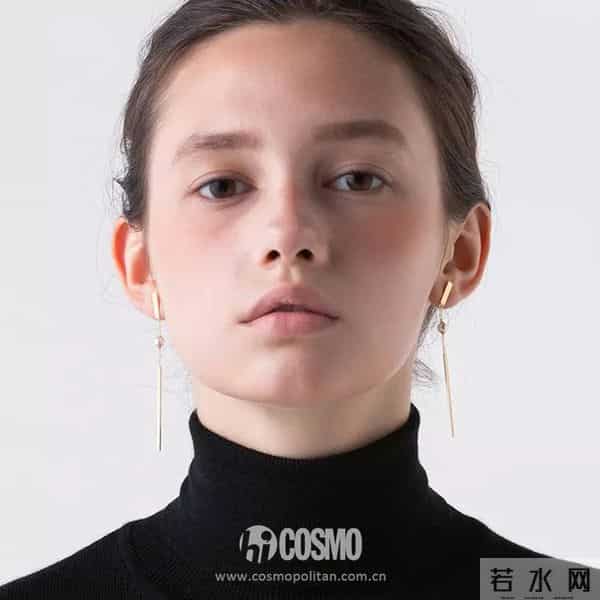 时髦办 - 戴珠宝的最高境界：看着很贵，一问二百，还是热巴同款