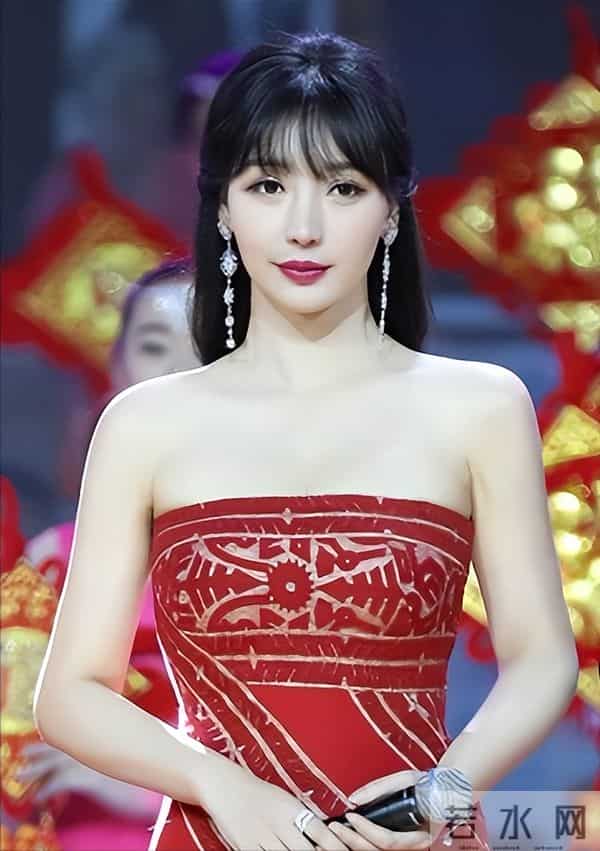 “胸前有料”柳岩：因伴娘门身败名裂，得罪陈凯歌被王思聪骂无脑