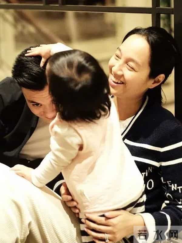 别装了朱丹，你所谓的幸福全是你拿卑微换来的