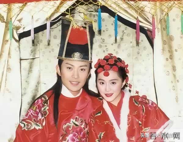 20年前的《萍踪侠影》，藏了好多帅哥美人，连黄晓明都只能打酱油