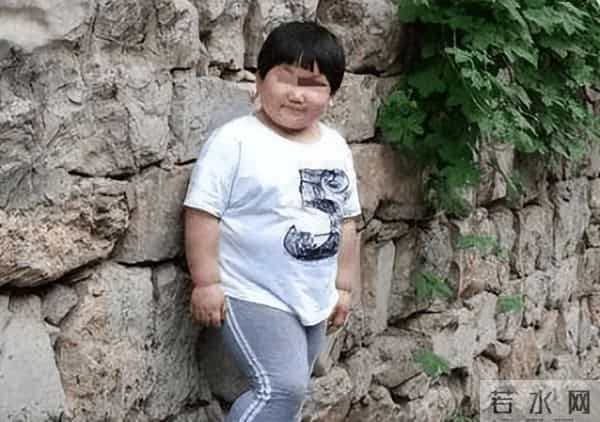 释小龙与女生吵架脾气火爆，高开低走令人惋惜