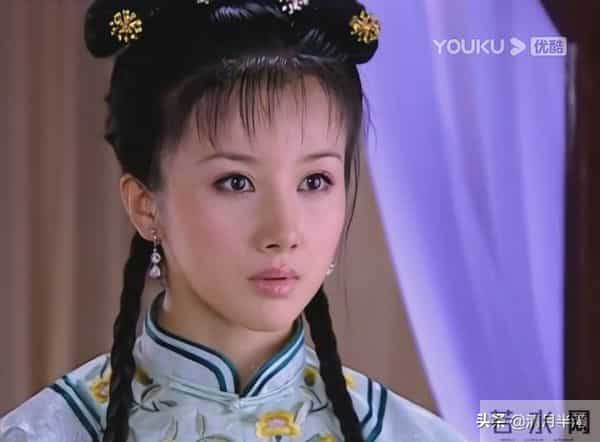 明明已经美得不可一世,却想不开去动脸,这4位女星全是反面案例