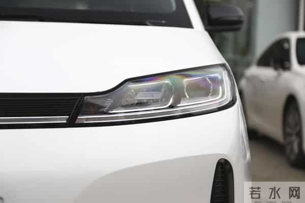 想买大5座侧滑门MPV,可以看看比亚迪D1,家人坐着舒服、车内安静