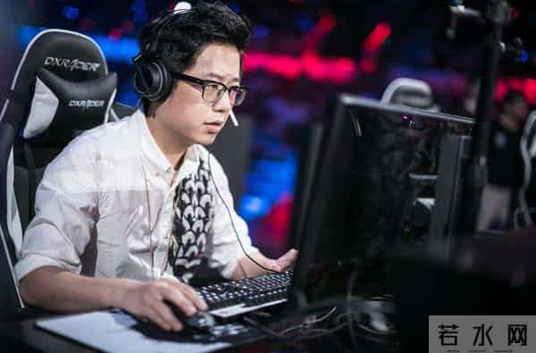 英雄联盟火爆背后：那些电竞解说的光环、压力与梦想