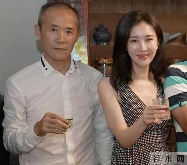 王石田朴珺被指貌合神离,女方直言更爱自己,男方头发花白显失落