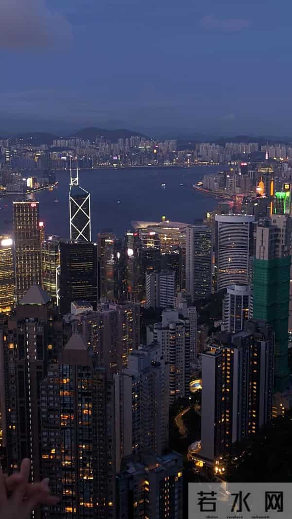 英皇噩耗频传!这次陈伟霆加谢霆锋,也救不了欠债166亿的杨受成