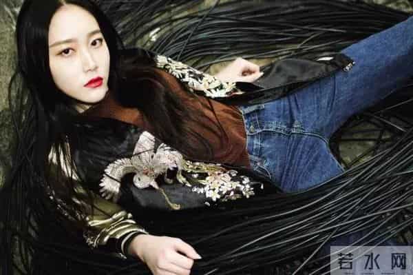 超女选手8年整成范冰冰,99%的相似度看呆李晨!