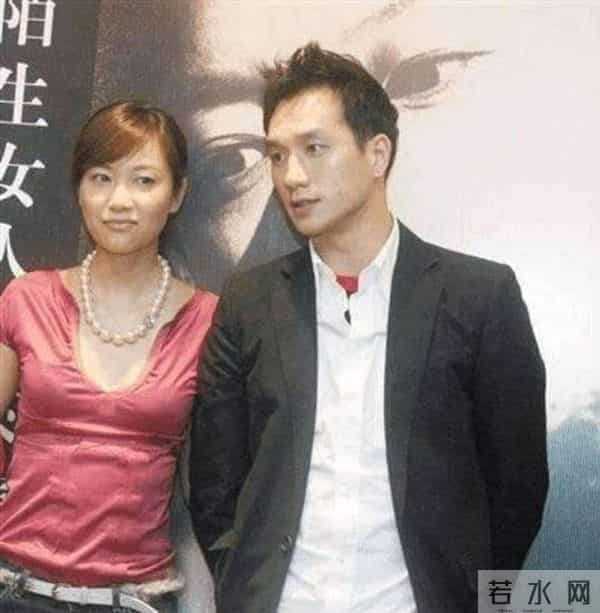 “京圈魔女”徐静蕾,养王朔,捧吴亦凡,谈代孕,47岁还未婚