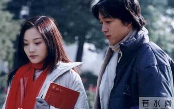 才子给美女拍了张相片,给另一位画了幅油画,最终他选择了李小璐