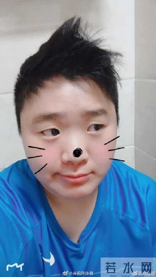 央视记者采访巩立姣，逼问隐私惹争议，被网友扒出“黑料”一箩筐