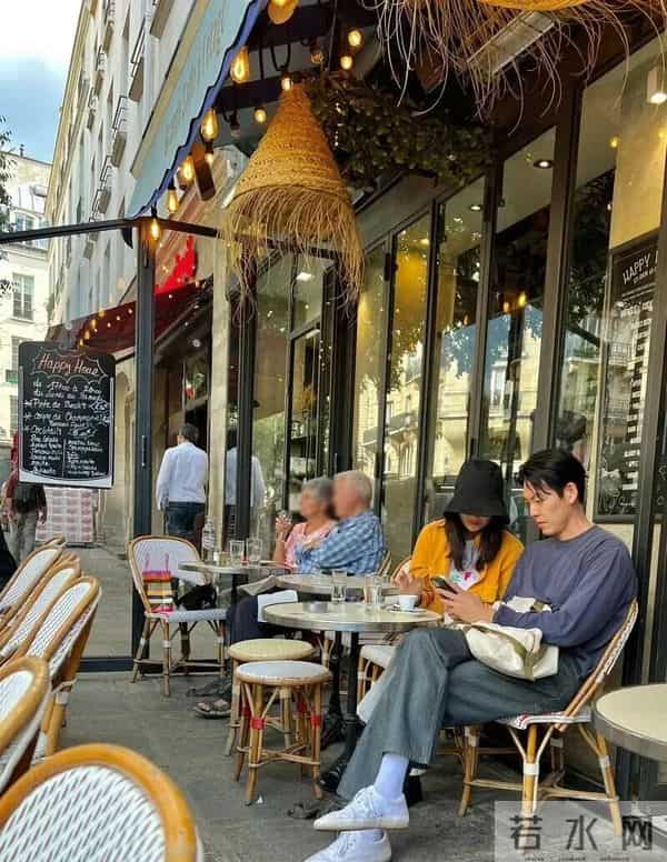 金宇彬申敏儿官宣结婚!顶流CP、抗癌、姐弟恋,集齐韩剧要素