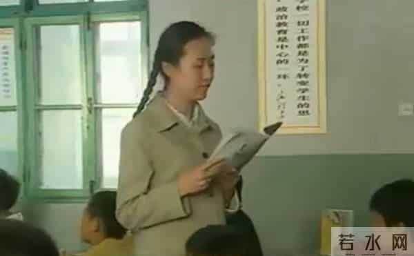 国产伦理大戏，简直就是我的童年阴影，无可取代的经典“奇葩”