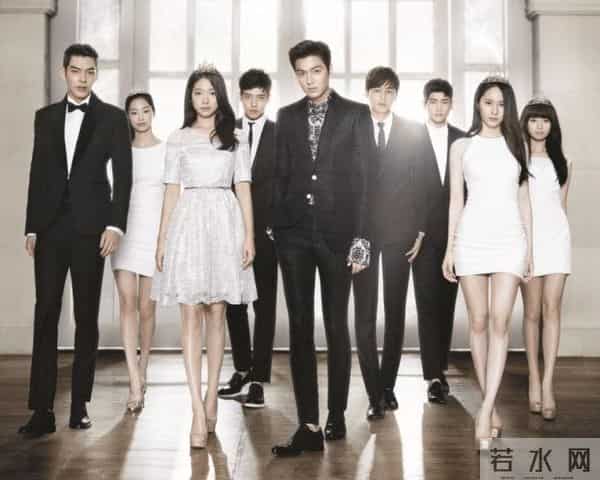 朴信惠今日大婚,婚纱照曝光美如仙子,牵手丈夫崔泰俊笑容甜蜜