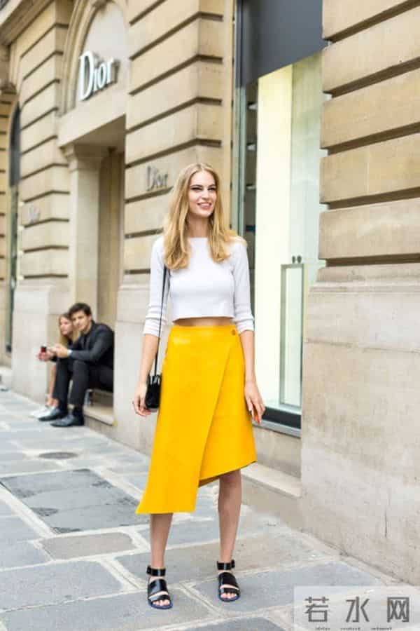 宅男女神林志玲果然诱人！真空绑带裙彰显“凸”感，眼都能看直