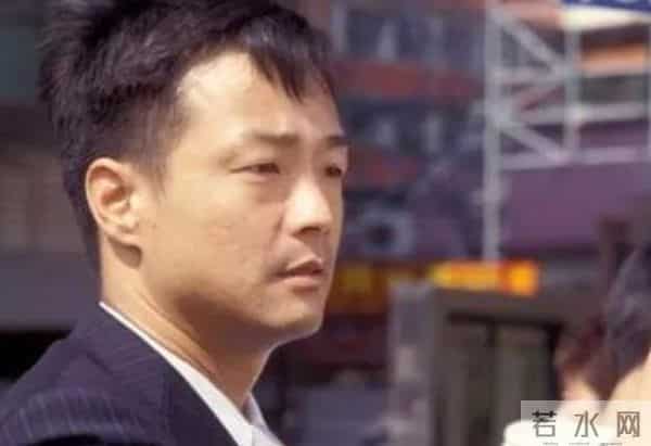 爆冷港独艺人移居有多窘迫:不敢挑拣租房漏电,王喜下场喜闻乐见