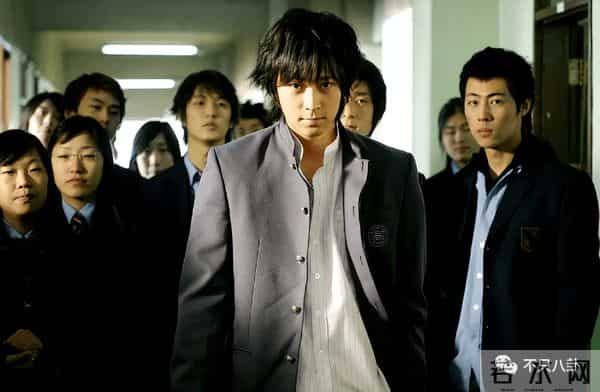 姜栋元与朴彩英在恋爱?男方却被女方粉丝嫌弃又丑又糊......