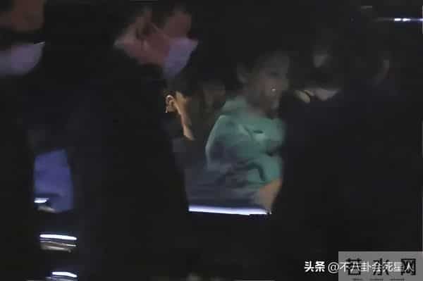 结了婚还没有分寸感，这6位明星婚后的行为真放肆