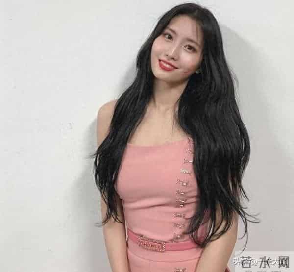 5个女团成员腹肌妙招公开，同款11字腹肌不是梦