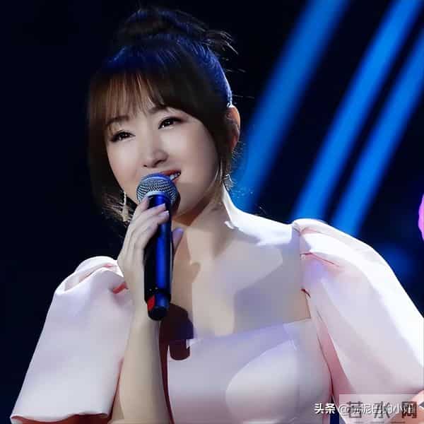 隐瞒了28年后,杨钰莹终于坦白:如果当年接受毛宁,现在早已当妈_0