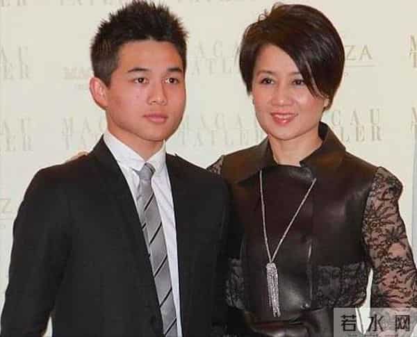 何猷亨：被称为最像赌王的儿子，却在赌王去世前一天开游艇派对