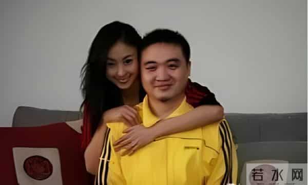 “兽兽”翟凌:被前男友报复声名尽毁,如今嫁高富帅终无遗憾