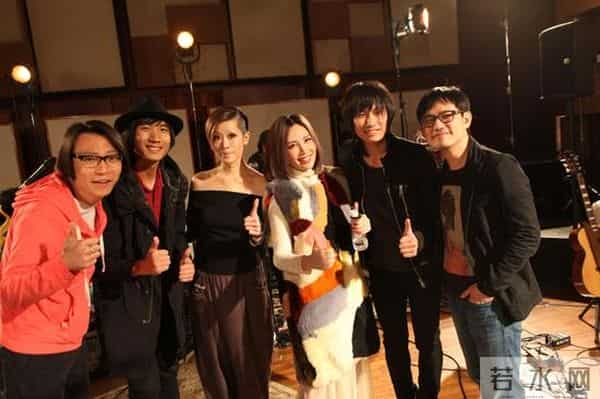 “外滩孤儿”李泉和京圈女星的瓜