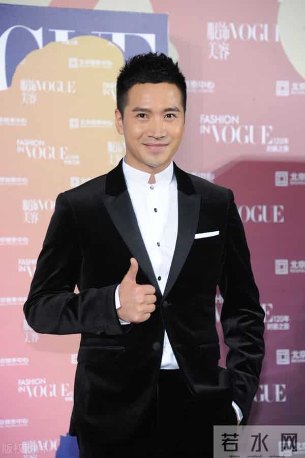 何晟铭的奇葩情史，被亿万富婆疯狂追求，被于正捧红后找回了自我