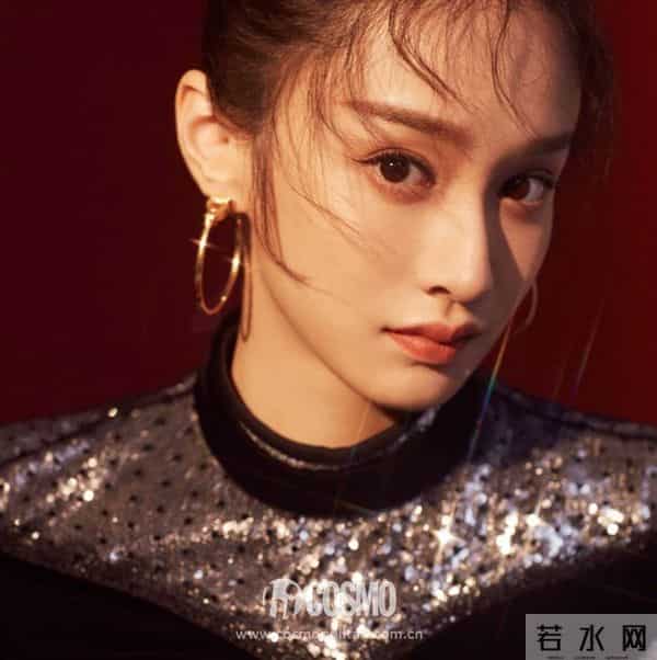 时髦办 - 戴珠宝的最高境界：看着很贵，一问二百，还是热巴同款