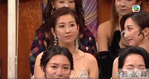 王浩信蔡思贝挽手走红毯，TVB版《回家的诱惑》更新了？