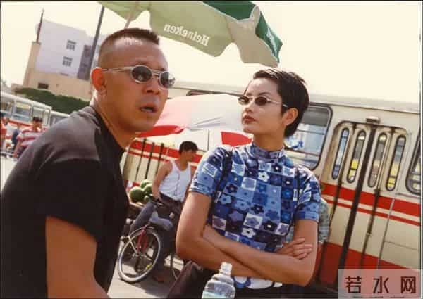 她会不会是今年内娱最反骨的女艺人？