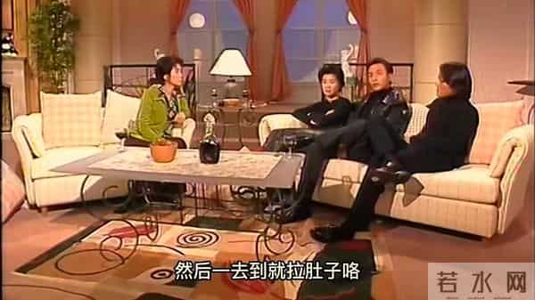 王家卫被爆聊天记录后，越来越多拍戏细节被扒，难怪张国荣这样说