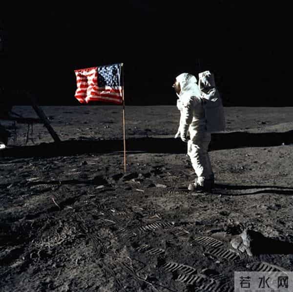 卡戴珊称美国登月造假，NASA局长在线神回复，网友还想看后续！