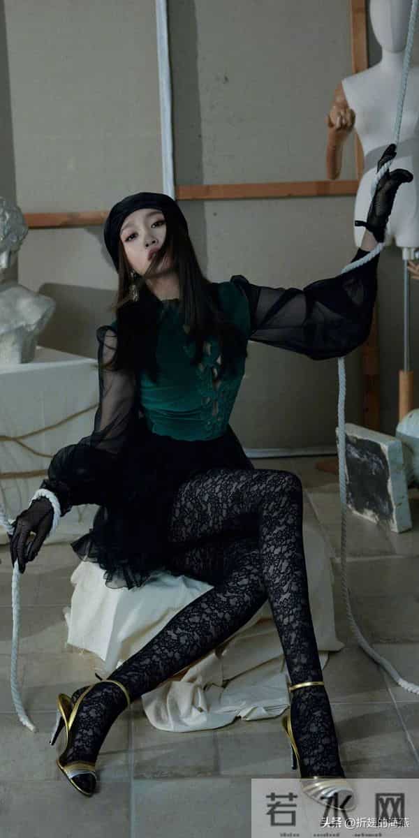 关晓彤丝袜妆造精选图集