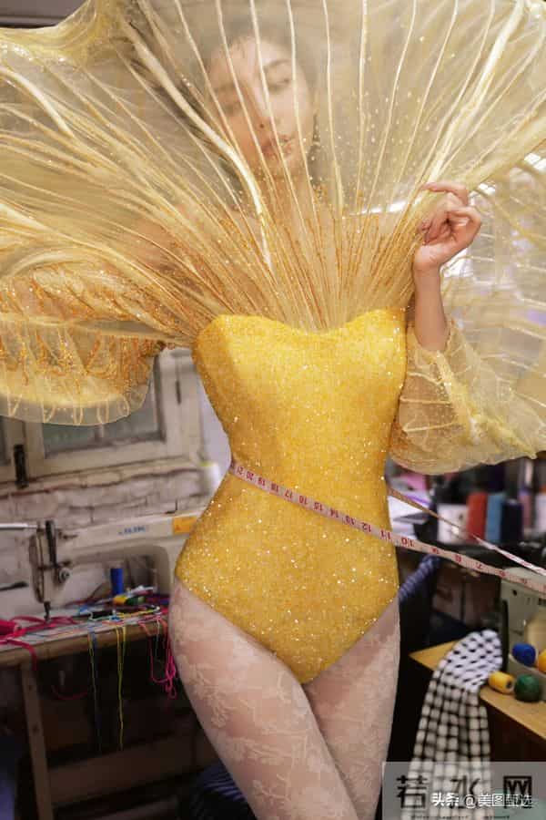 Angelababy 杨颖，现在怎么穿这种衣服了