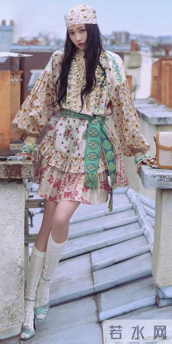 关晓彤丝袜妆造精选图集