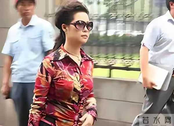 梦鸽心中永远的痛：如今58岁的她，已经为儿子铺好下一条路了吗？