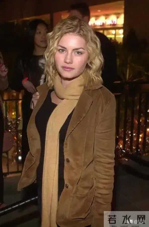 伊丽莎·库斯伯特,邻家女孩的银幕人生：伊丽莎·库斯伯特的蜕变之旅