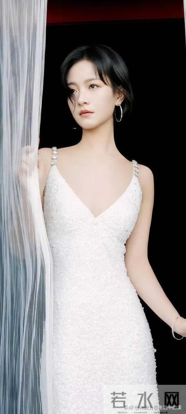 李庚希｜吊带写真