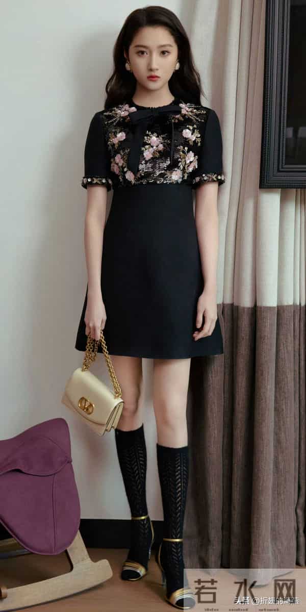 关晓彤丝袜妆造精选图集