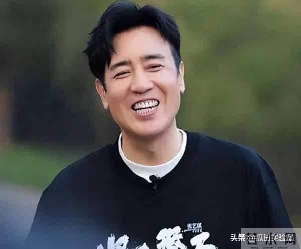 于和伟人设崩塌？官媒揭开真实现状，警示“造神”陷阱