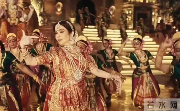 一个包包1000万！印度首富婆罗门夫人的阶级鸿沟，被钱填平了